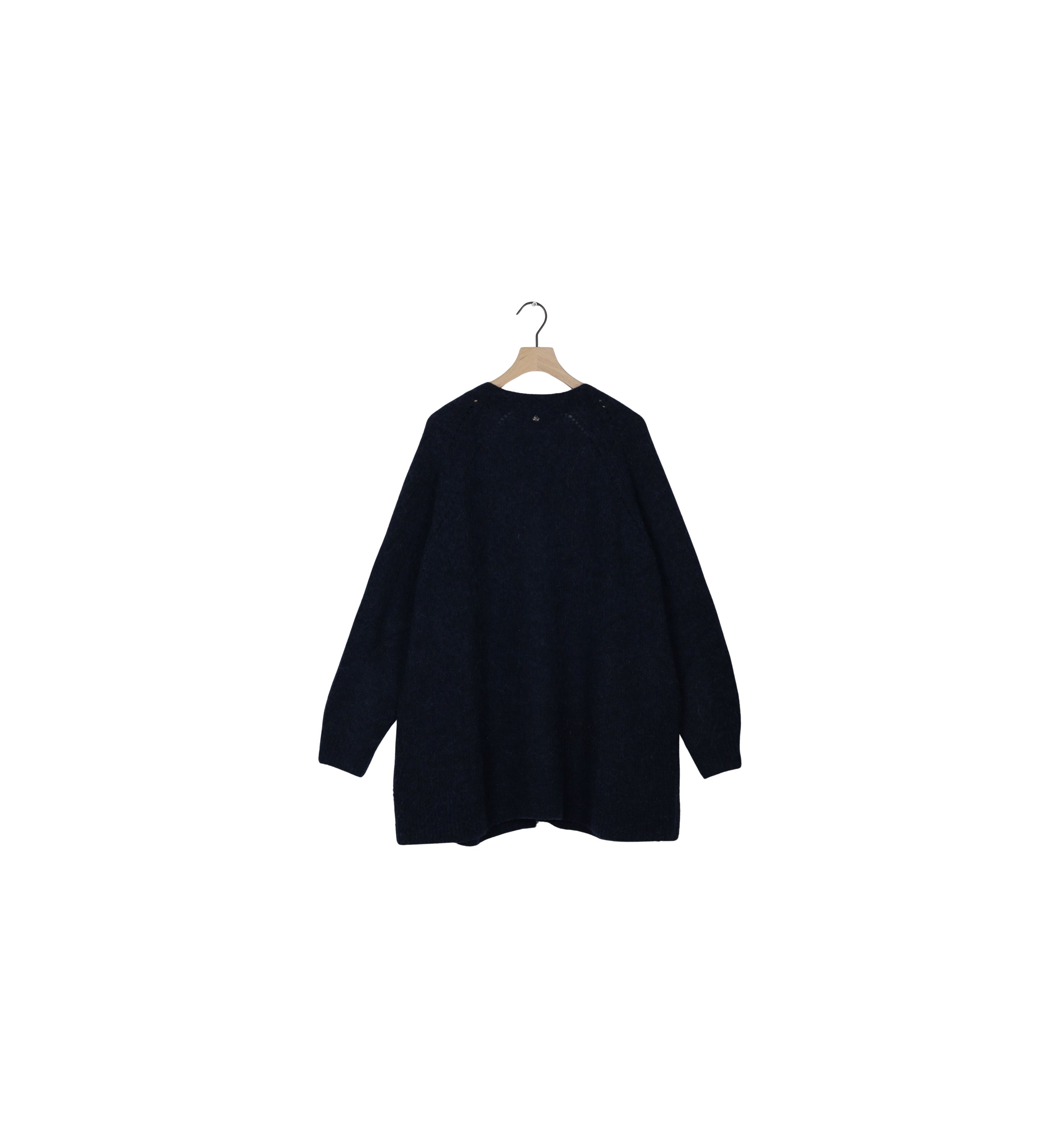 Packshot / Quiet Harbor / ReLoved